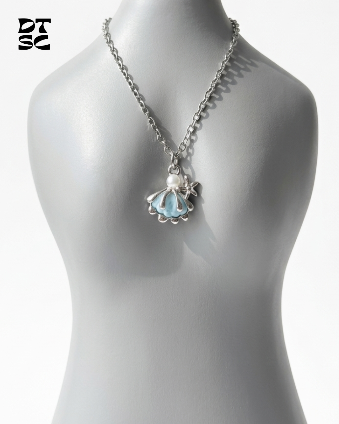 Blue Gem Seashell Necklace